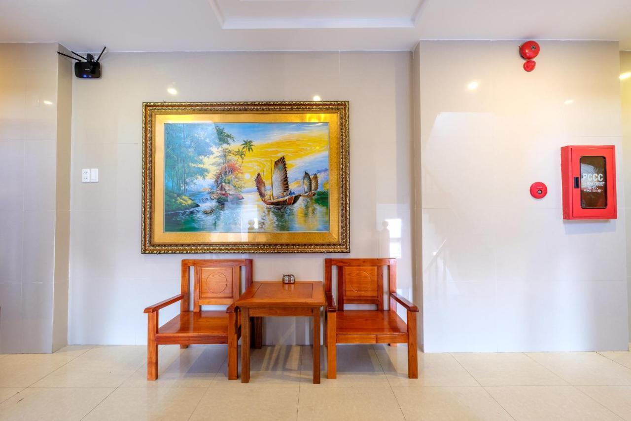 Oyo 118 Dubai Hotel Da Nang Exterior photo